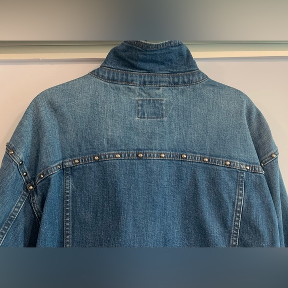 Excellent Condition, Kate Spade Oversized Denim Studded Jean Jacket, Size Large - Picture 12 of 16